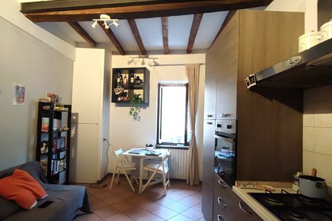 Wohnung in Parma, Parma, Parma - € 650/Monat | Ref: BU12243 - Foto 2