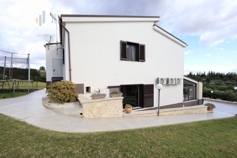 Villa i Caltagirone, Catania, Caltagirone - € 300.000 | Ref: PZAMRZ2025 - foto 38