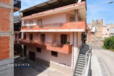 Villa i Palagonia, Catania, Palagonia - € 250.000 | Ref: PPPCRM2026 - foto 1