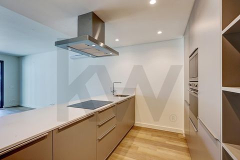 Apartament a Alges, Lisbon, Alges - € 2.790/mes | Ref: KWPT-034582 - foto 5