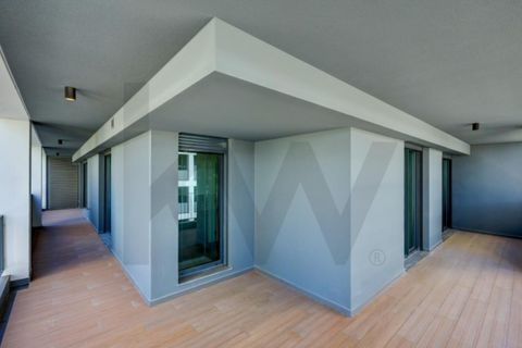 Apartament a Alges, Lisbon, Alges - € 2.790/mes | Ref: KWPT-034582 - foto 11