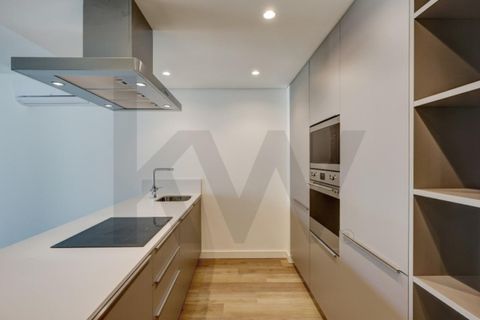 Apartament a Alges, Lisbon, Alges - € 2.790/mes | Ref: KWPT-034582 - foto 15