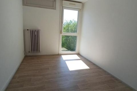 Wohnung in Lure, Haute-Saone, Lure - € 622/Monat | Ref: 1sal32--asc - Foto 7