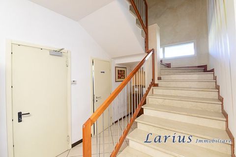 Erhvervsejendom i Mariano Comense, Como, Mariano Comense - € 1.150.000 | Ref: mariano capannone - foto 3