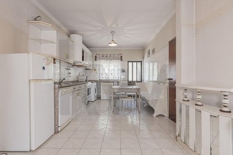 Villa i Seixal, Setubal, Seixal - € 450.000 | Ref: KWPT-031937 - foto 12