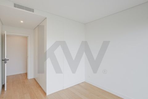 Apartament a Alges, Lisbon, Alges - € 3.250/mes | Ref: KWPT-033434 - foto 22