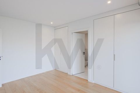 Apartament a Alges, Lisbon, Alges - € 3.250/mes | Ref: KWPT-033434 - foto 29