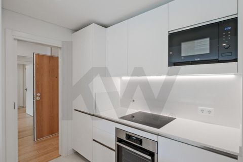 Apartament a Alges, Lisbon, Alges - € 2.500/mes | Ref: KWPT-033426 - foto 4