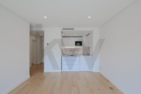 Apartament a Alges, Lisbon, Alges - € 2.500/mes | Ref: KWPT-033426 - foto 10