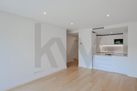Apartament a Alges, Lisbon, Alges - € 2.500/mes | Ref: KWPT-033426 - foto 11