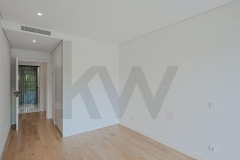 Apartament a Alges, Lisbon, Alges - € 2.500/mes | Ref: KWPT-033426 - foto 20