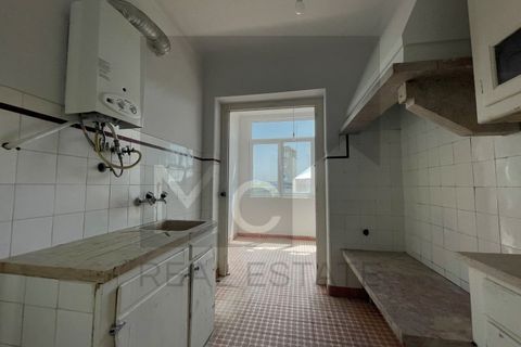 Apartament a Alges, Lisbon, Alges - € 1.250/mes | Ref: RDG35,3Dt - foto 3