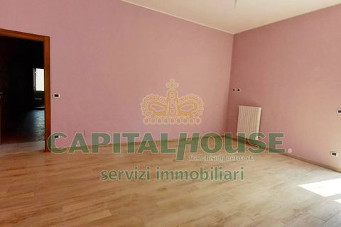 Apartament a Capua, Caserta, Capua - € 400/mes | Ref: 400PEL - foto 5