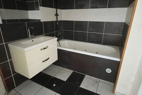 Leilighet i Arc-lès-Gray, Haute-Saone, Arc-lès-Gray - € 111 000 | Ref: 2242LY - foto 8
