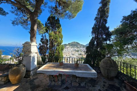Haus in Capri, Naples, Capri - € 3.800.000 | Ref: V1118 - Foto 1