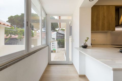 Villa i Almocageme, Lisbon, Almocageme - € 1.560.000 | Ref: 1747-02197 - foto 12