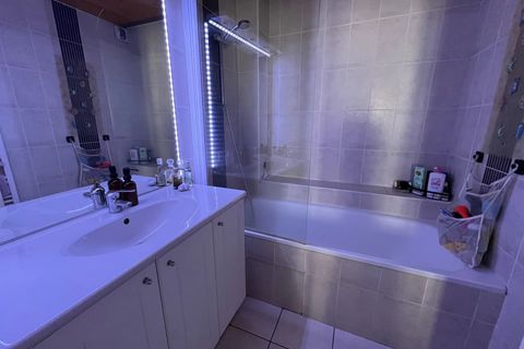 Lejlighed i Valence, Drome, Valence - € 196.100 | Ref: 87049184 - foto 8