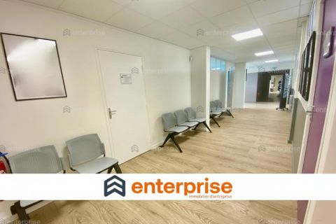 Erhvervsejendom i Amiens, Somme, Amiens - € 704.000 | Ref: 35181 - foto 1