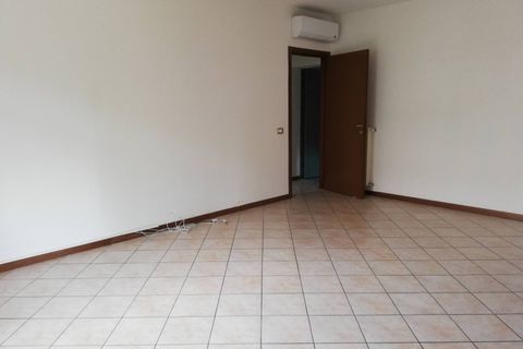 Villa a Ferrara, Ferrara, Ferrara - € 1.500/mes | Ref: DV161 - foto 5