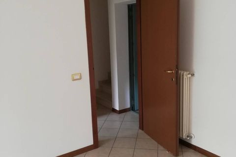 Villa a Ferrara, Ferrara, Ferrara - € 1.500/mes | Ref: DV161 - foto 6