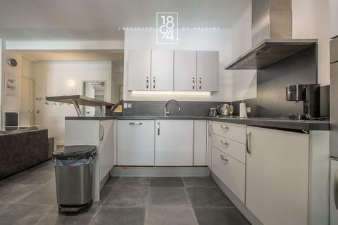 Leilighet i Marseille, Bouches-du-Rhone, Marseille - € 315 000 | Ref: D6GU-NRQ-ROG - foto 4