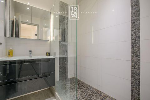 Leilighet i Marseille, Bouches-du-Rhone, Marseille - € 315 000 | Ref: D6GU-NRQ-ROG - foto 7
