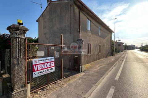Villa i Lonigo, Vicenza, Lonigo - € 150.000 | Ref: 872 - foto 1