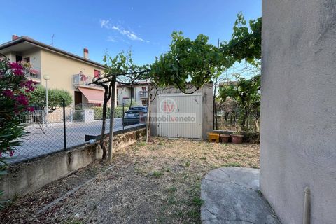 Villa i Lonigo, Vicenza, Lonigo - € 150.000 | Ref: 872 - foto 2