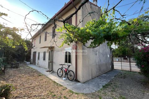 Villa i Lonigo, Vicenza, Lonigo - € 150.000 | Ref: 872 - foto 4