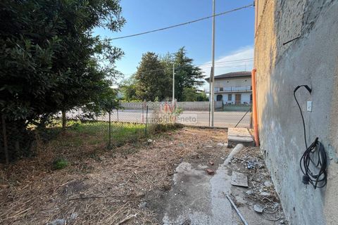 Villa i Lonigo, Vicenza, Lonigo - € 150.000 | Ref: 872 - foto 9