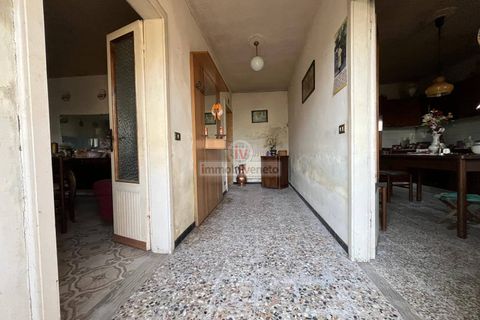 Villa i Lonigo, Vicenza, Lonigo - € 150.000 | Ref: 872 - foto 11