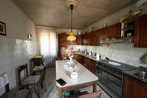 Villa i Lonigo, Vicenza, Lonigo - € 150.000 | Ref: 872 - foto 13