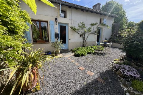 Villa i Adriers, Vienne, Adriers - € 162.000 | Ref: BVI86200 - foto 1