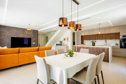 Villa i Torrevieja, Alicante, Torrevieja - € 1.675.000 | Ref: JLN21958Q - foto 16