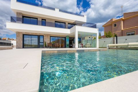 Villa i Torrevieja, Alicante, Torrevieja - € 1.675.000 | Ref: JLN21958Q - foto 27