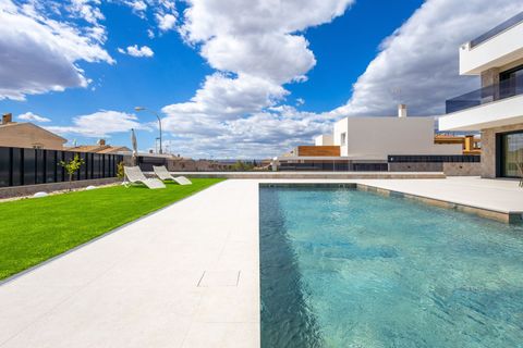 Villa i Torrevieja, Alicante, Torrevieja - € 1.675.000 | Ref: JLN21958Q - foto 28
