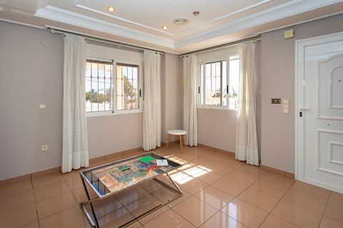 Villa i Torrevieja, Alicante, Torrevieja - € 549.000 | Ref: JLN96519T - foto 12