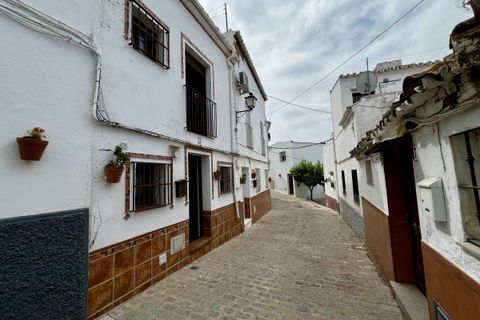 Dorpshuis in Olvera, Cadiz, Olvera - € 65.000 | Ref: am560 - foto 1