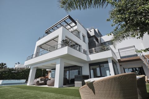 Villa en Manilva, Malaga, Manilva - € 2.995.000 | Ref: R5427034 - photo 4