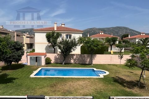 Rækkehus i Les Planes Del Rei, Tarragona - foto 1