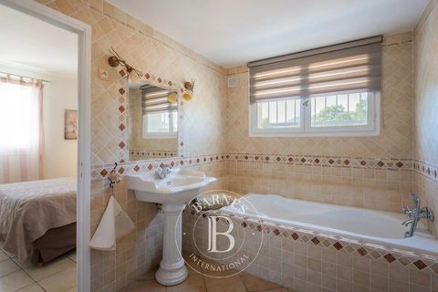 Villa a Bastia, Haute-Corse, Bastia - € 1.100.000 | Ref: RV2074 - foto 19
