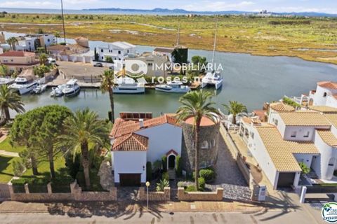 Villa i Roses, Gerona, Roses - € 1 800 000 | Ref: 3868 - foto 12