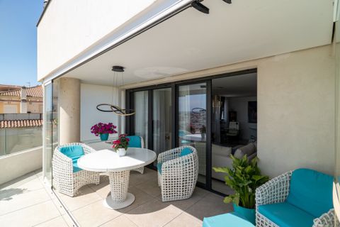 Penthouse i Estepona, Malaga, Estepona - € 1 499 000 | Ref: CRK214 - foto 8
