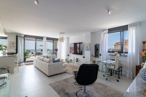 Penthouse i Estepona, Malaga, Estepona - € 1 499 000 | Ref: CRK214 - foto 16