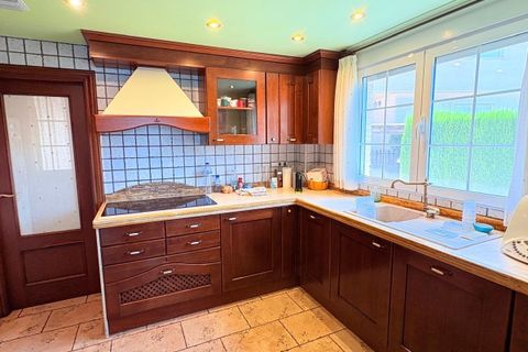 Villa i Petrer, Alicante, Petrer - € 430.000 | Ref: EXP14931/8930 - foto 13