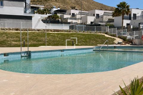 Villa i Finestrat, Alicante, Finestrat - € 555.000 | Ref: ALT70744 - foto 3