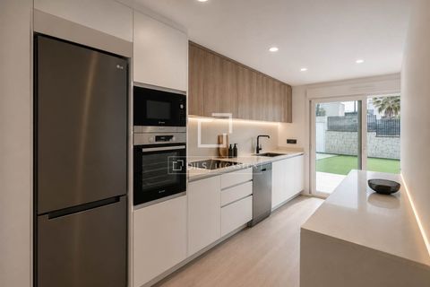 Villa i Finestrat, Alicante, Finestrat - € 555.000 | Ref: ALT70744 - foto 10