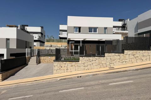 Villa i Finestrat, Alicante, Finestrat - € 555.000 | Ref: ALT70744 - foto 31