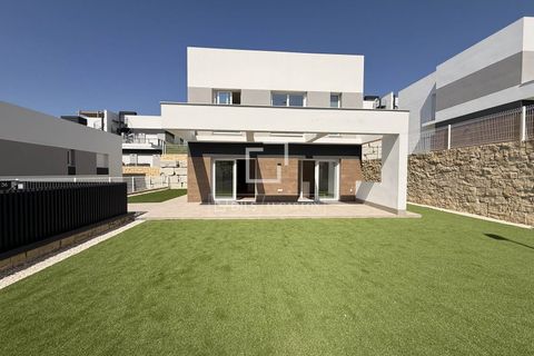 Villa i Finestrat, Alicante, Finestrat - € 555.000 | Ref: ALT70744 - foto 33