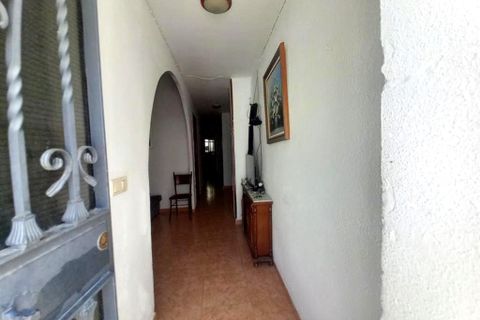 Byhus i Martos, Jaen, Martos - € 37.000 | Ref: Casa Blink - foto 3
